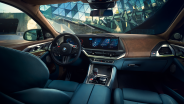 Ikonisches BMW Curved Display für digitale Services und Fahrerassistenzsysteme